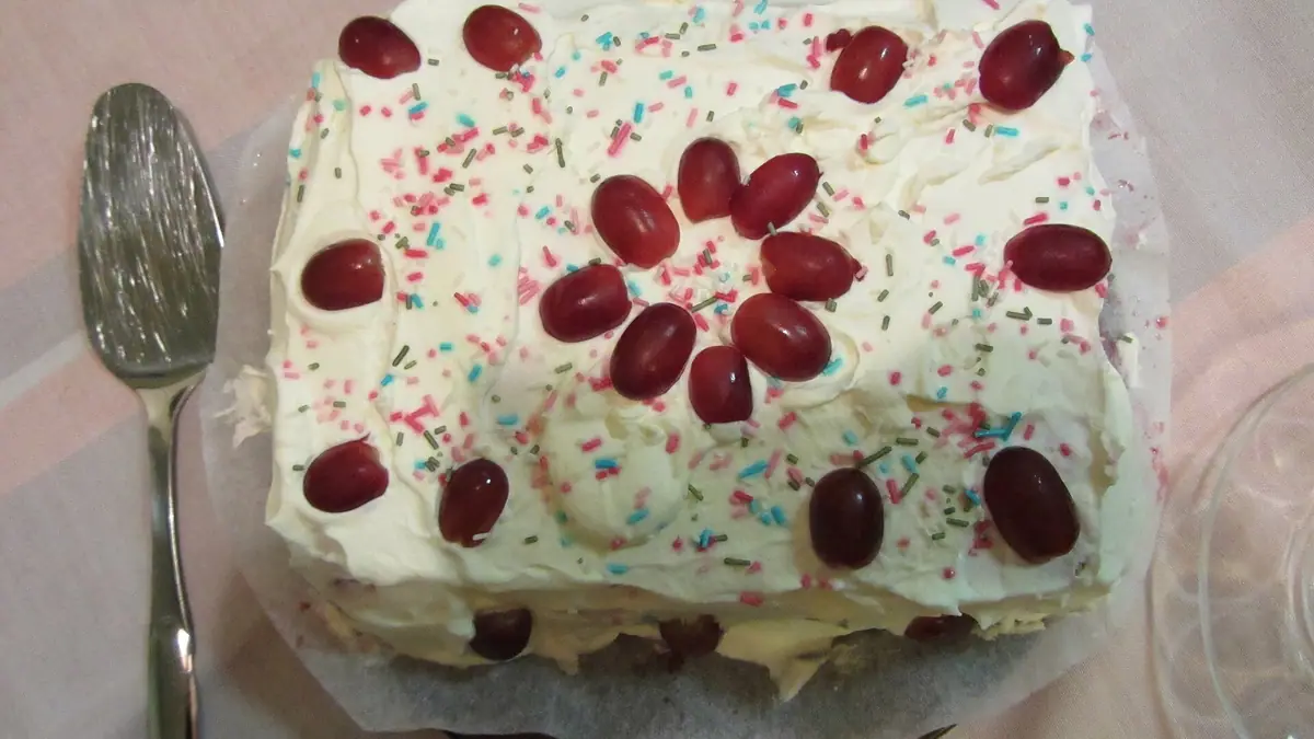The Cake Box – eggless cake shop in Sittingbourne town centre